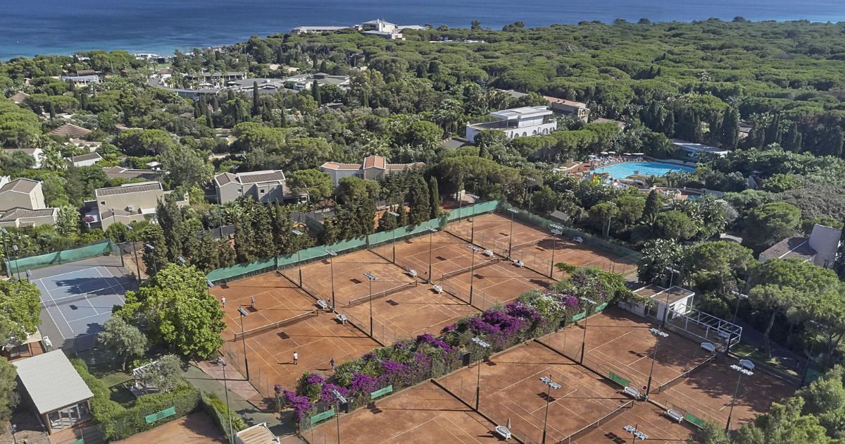 La Sardaigne, terre de tennis santa margherita di pula i campi in terra del forte village fitp